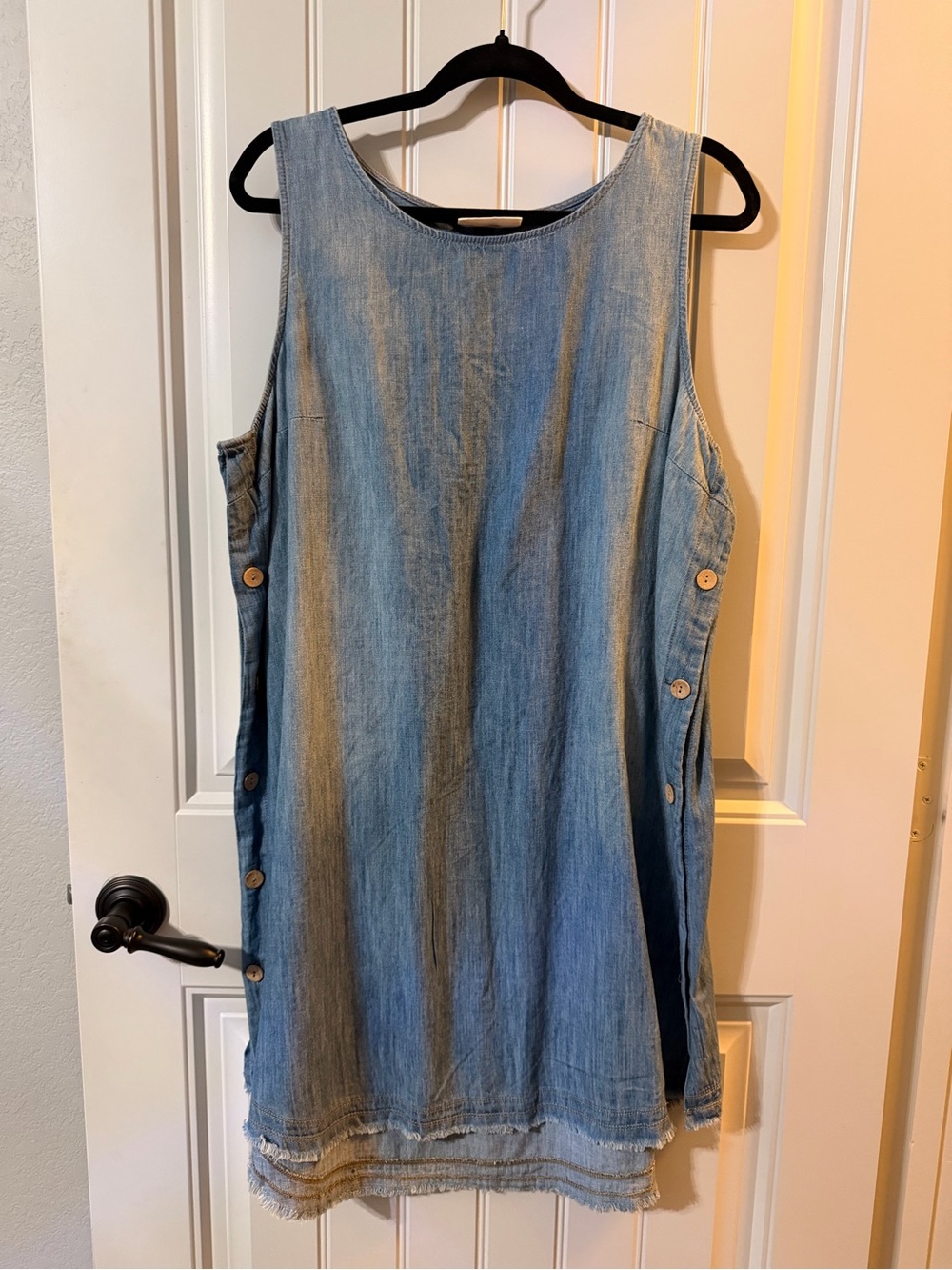 Universal Thread Light Blue Denim Sleeveless Shift Dress